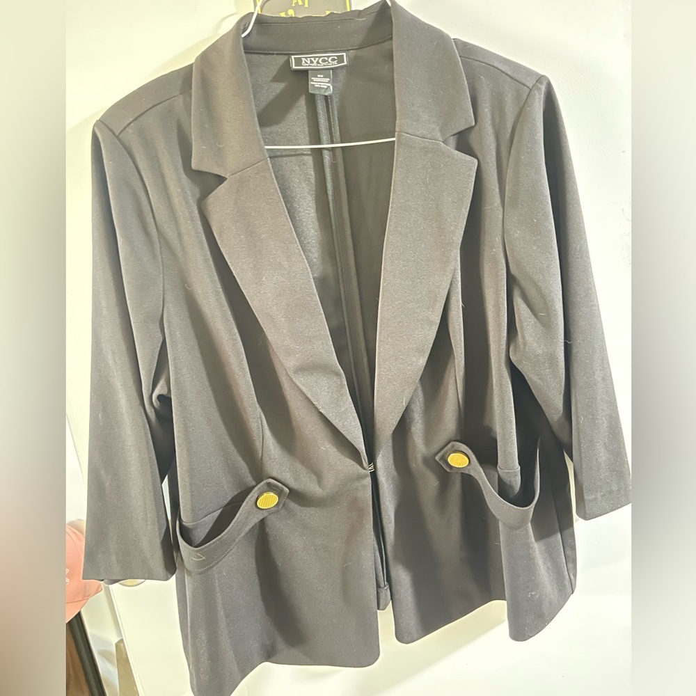 Woman’s XXXL NYCC Black Blazer